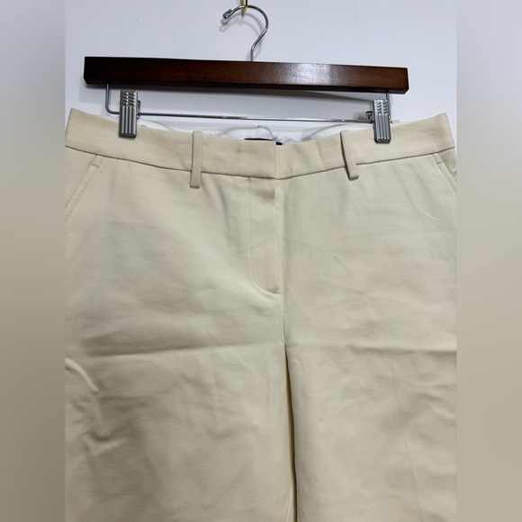 Theory Shorts Womens Size 8 Palmer Light Linen - Picture 5 of 6